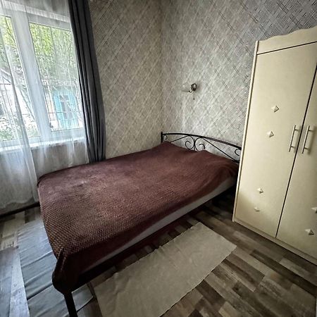 French Apartment In Odessa Bagian luar foto